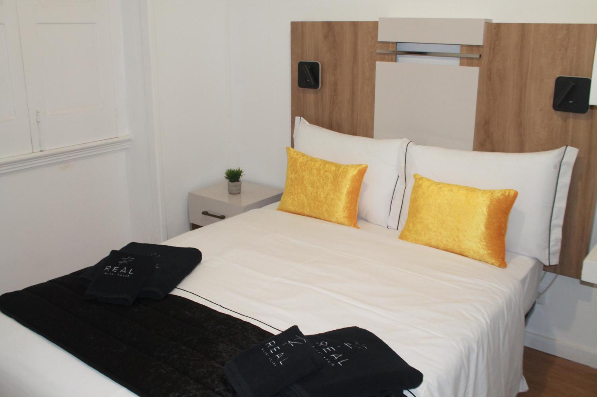 Real Guest House Costa da Caparica Extérieur photo