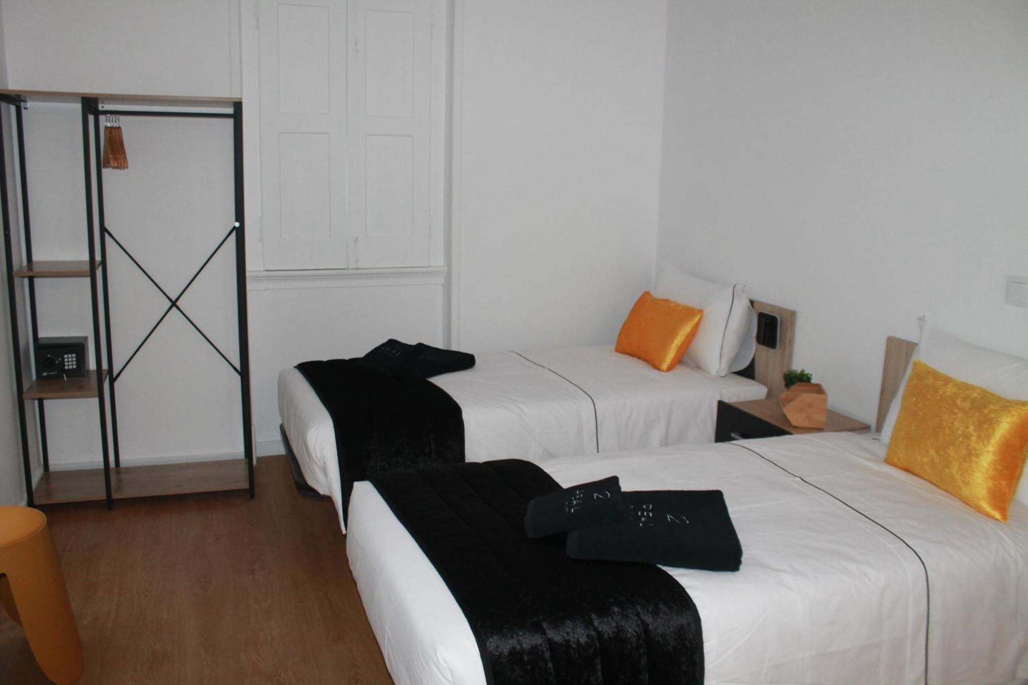 Real Guest House Costa da Caparica Extérieur photo