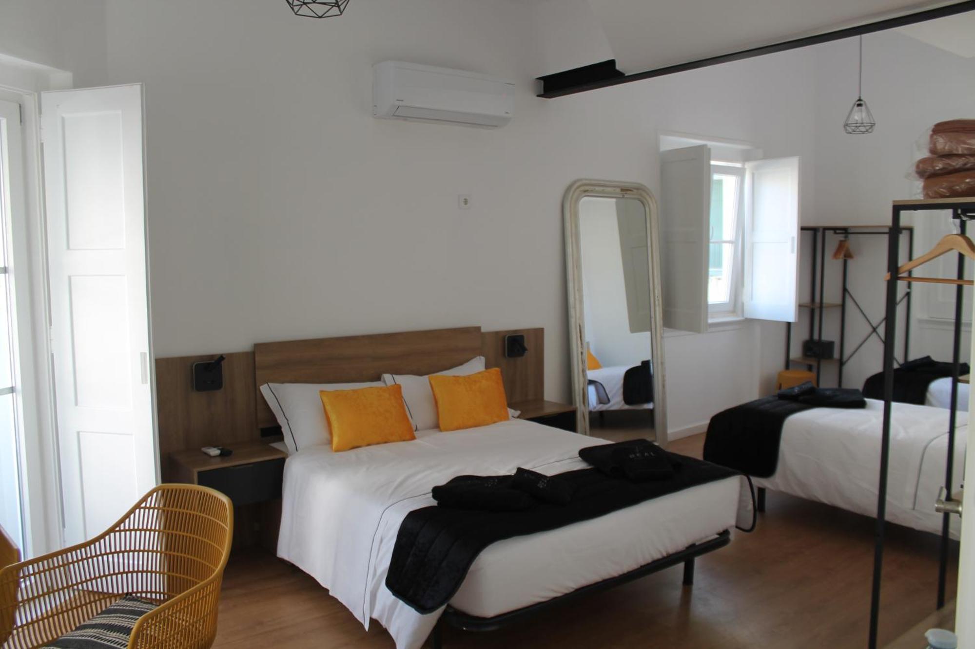 Real Guest House Costa da Caparica Extérieur photo